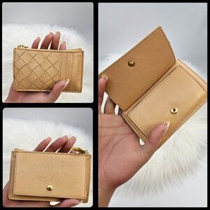 Bottega V Intrecciato Zipped Cardholder